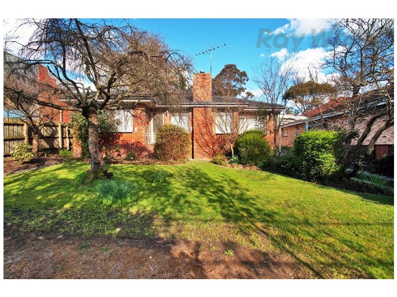 174 Mt Dandenong Road, Ringwood East VIC 3135