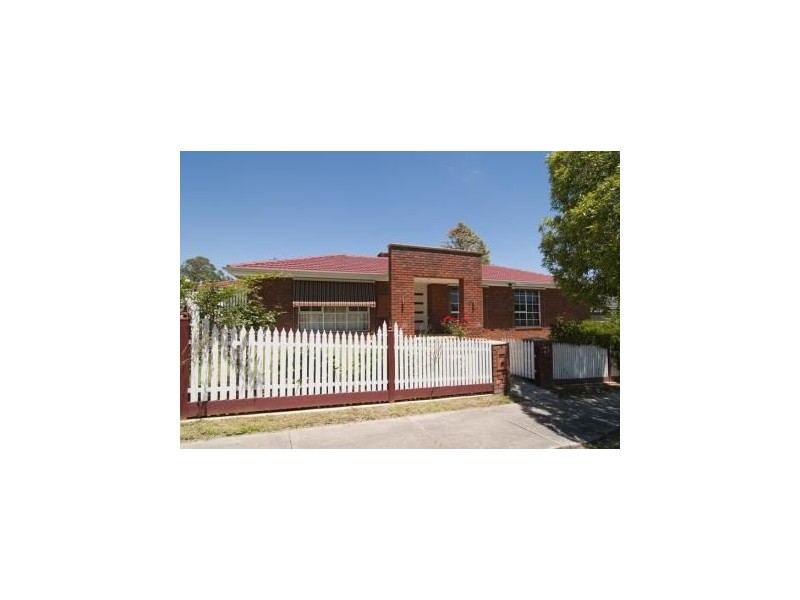 75 Manchester Road, Mooroolbark VIC 3138