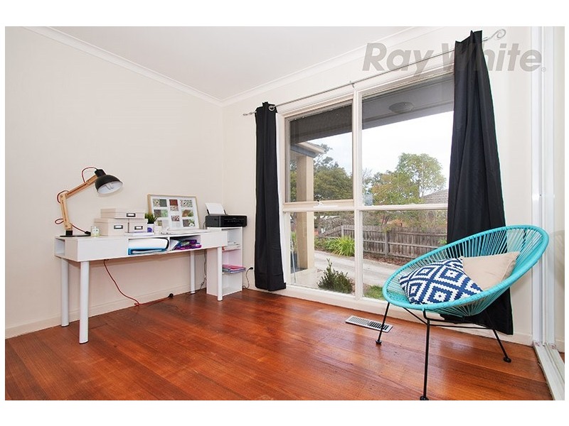 40 Thomas Street, Croydon South VIC 3136