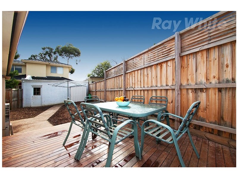 40 Thomas Street, Croydon South VIC 3136