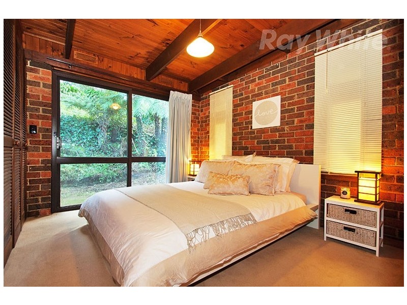 20 WYLIE Road, Silvan VIC 3795