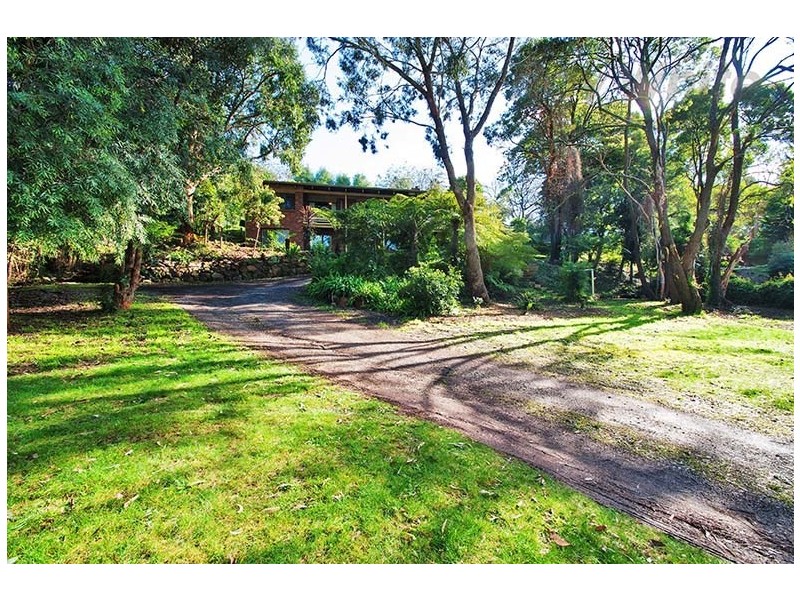 20 WYLIE Road, Silvan VIC 3795