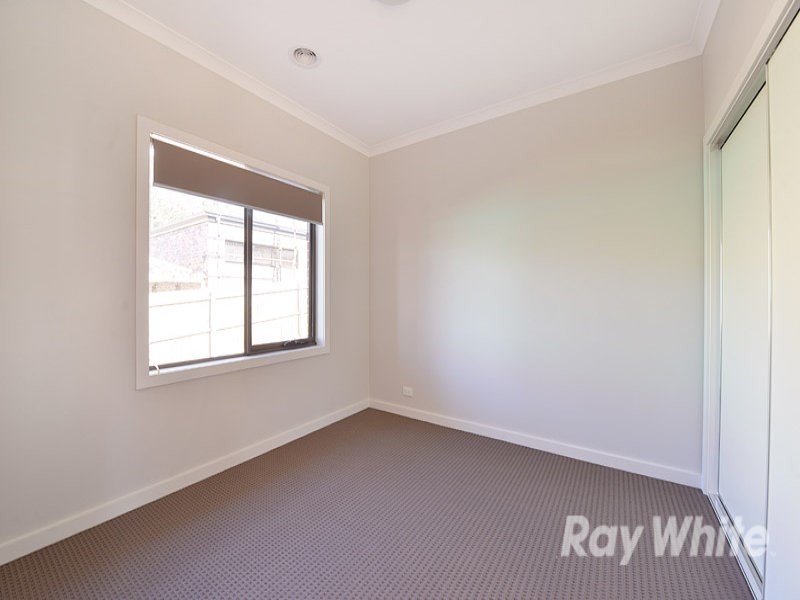 4/9 Humber Road, Croydon North VIC 3136