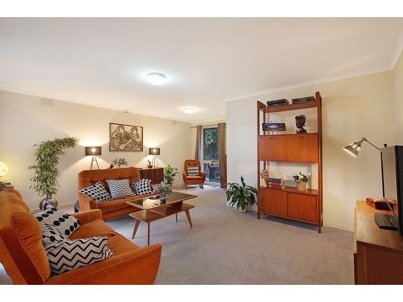 8 MATILDA Avenue, Wantirna South VIC 3152