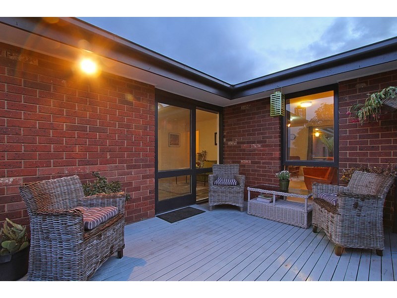 8 MATILDA Avenue, Wantirna South VIC 3152