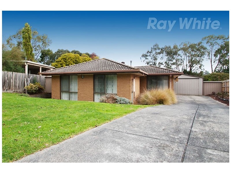 14 WESTALL Court, Mooroolbark VIC 3138