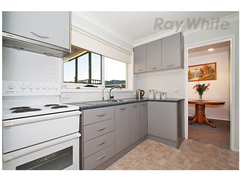 25 Bellara Drive, Mooroolbark VIC 3138