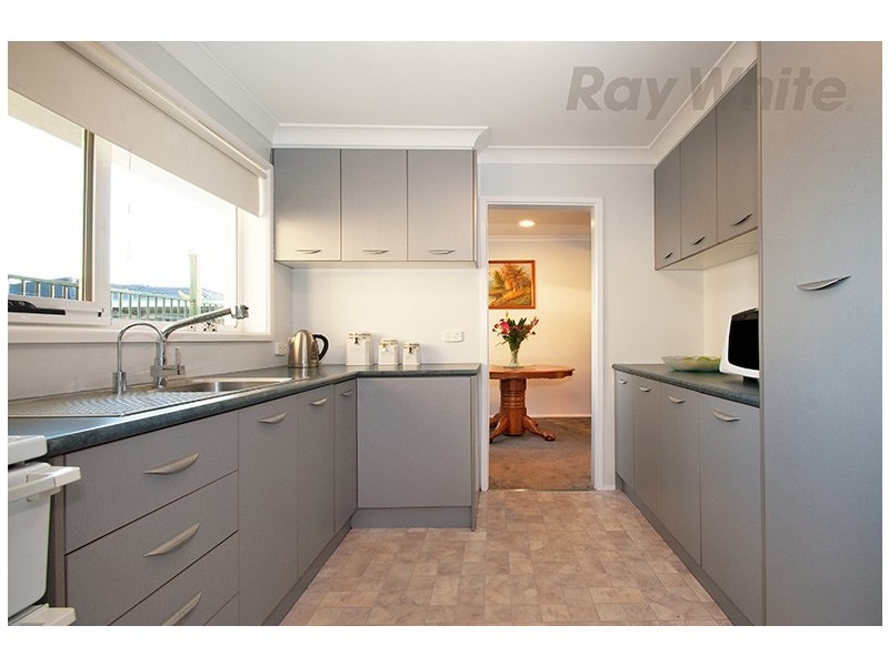 25 Bellara Drive, Mooroolbark VIC 3138