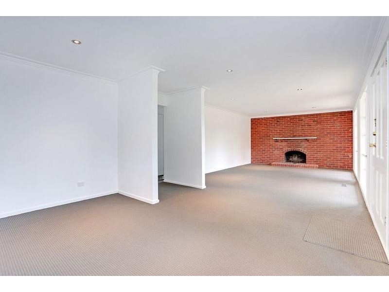 3 JumJum Close, Croydon Hills VIC 3136