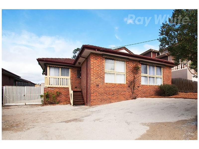 31 SWITCHBACK Road, Chirnside Park VIC 3116