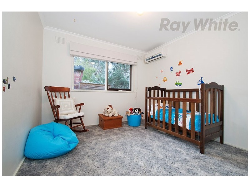 39 TERRIGAL Crescent, Kilsyth VIC 3137