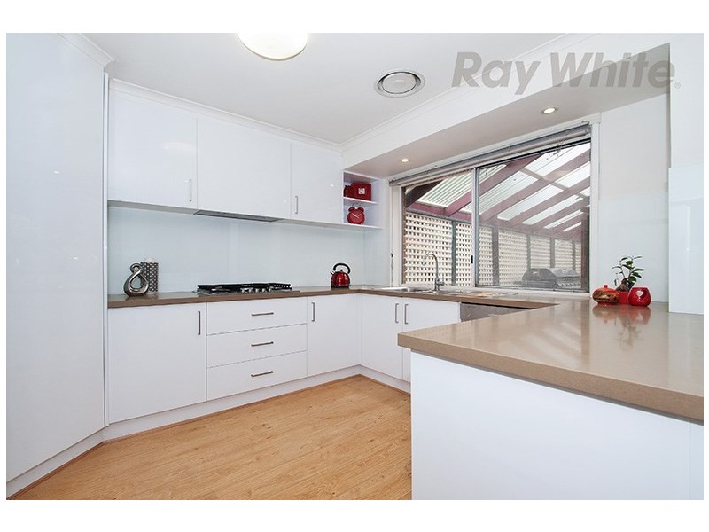 54 LANGDALE Drive, Croydon Hills VIC 3136