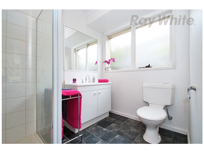 54 LANGDALE Drive, Croydon Hills VIC 3136