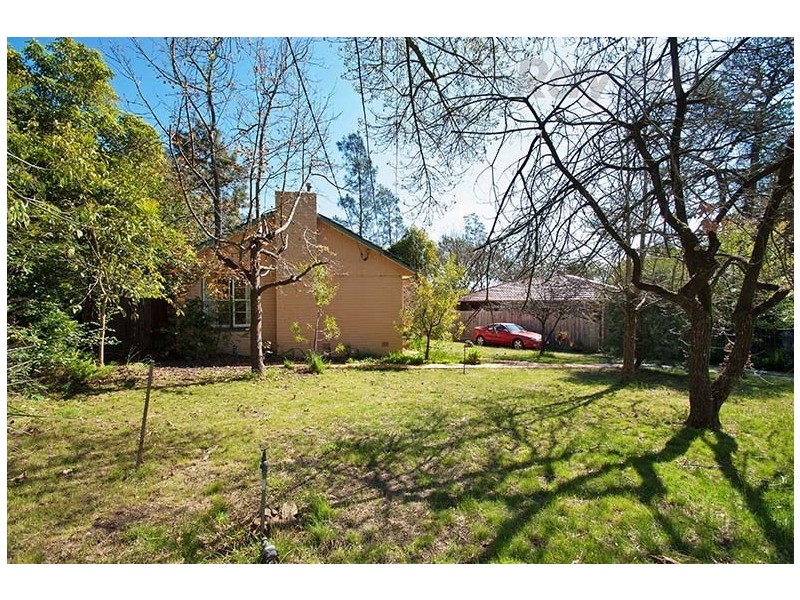 3 STEPHEN Crescent, Croydon VIC 3136