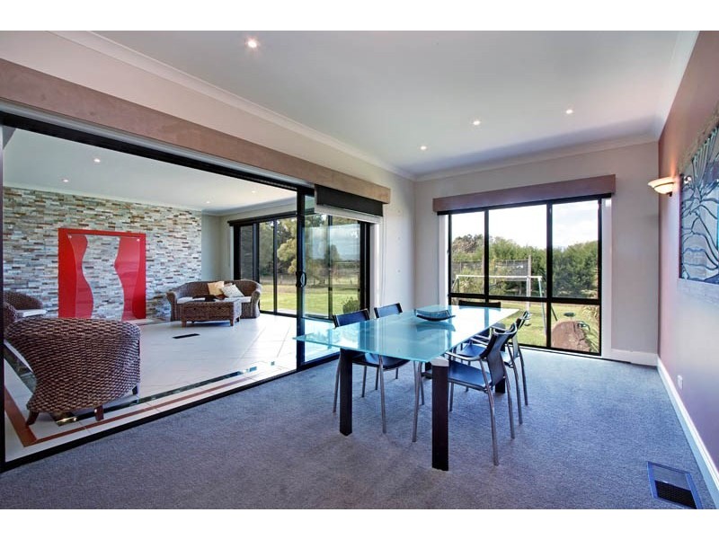37A FRANCES Avenue, Yarra Glen VIC 3775