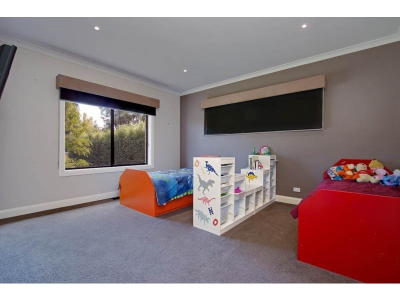 37A FRANCES Avenue, Yarra Glen VIC 3775