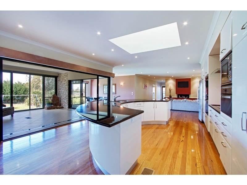 37A FRANCES Avenue, Yarra Glen VIC 3775