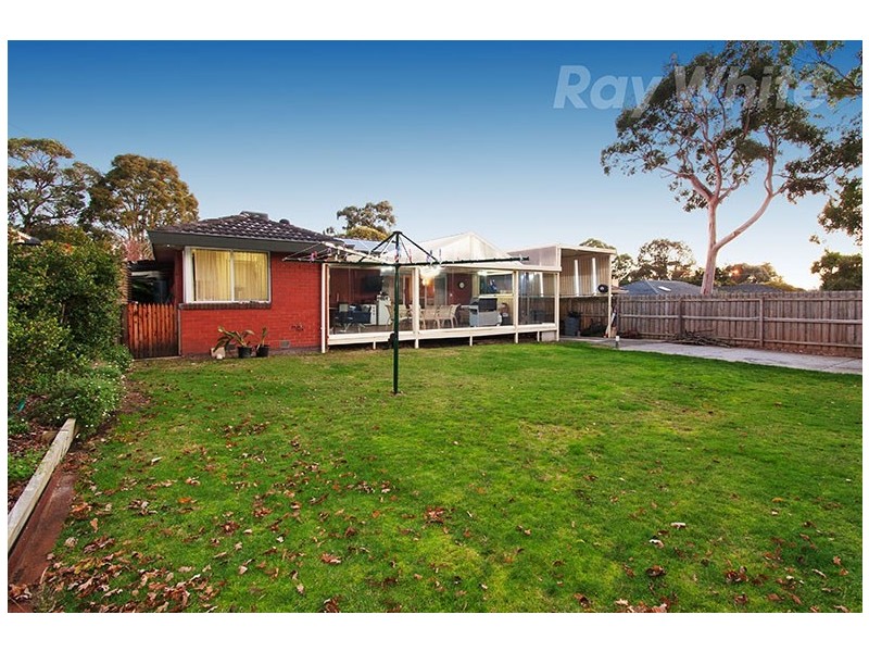 58 Sevenoaks Avenue, Croydon VIC 3136