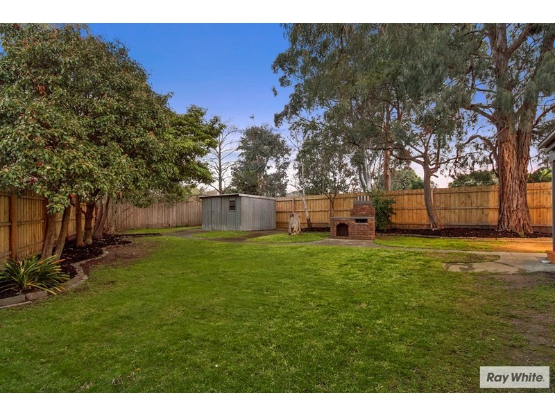 21 GRANT Drive, Bayswater North VIC 3153