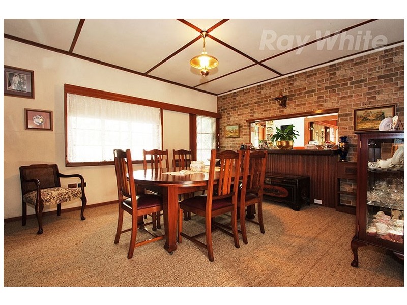 242 BAYSWATER Road, Bayswater North VIC 3153