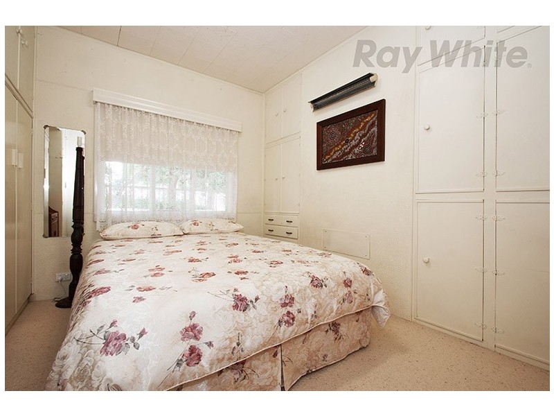 242 BAYSWATER Road, Bayswater North VIC 3153