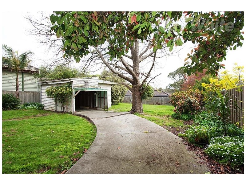 6 McKeon Road, Mitcham VIC 3132