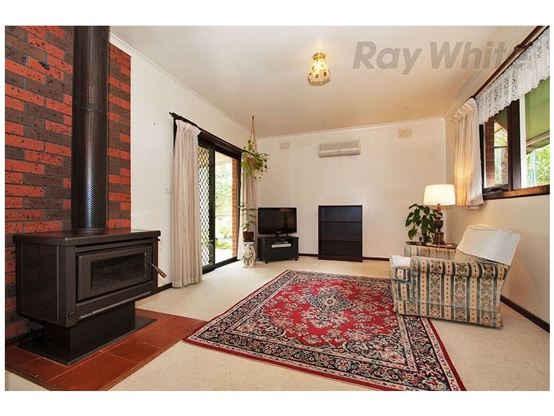 6 Judith Court, Croydon VIC 3136