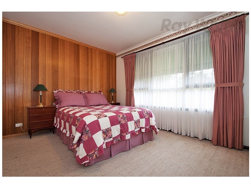 6 Judith Court, Croydon VIC 3136