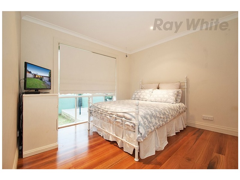 27 CLARKEDALE Rise, Kilsyth South VIC 3137