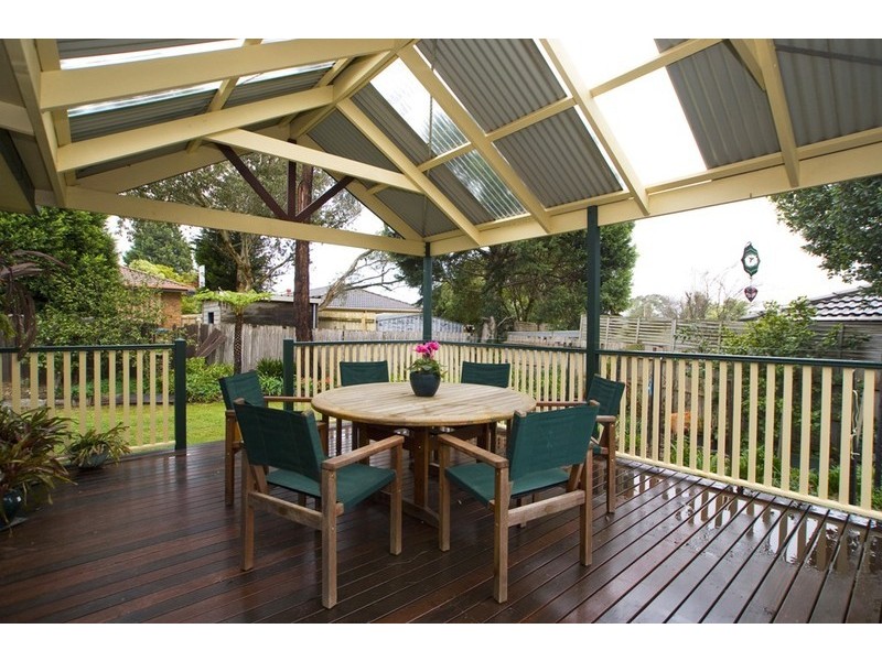 12 MARLOO Court, Croydon Hills VIC 3136