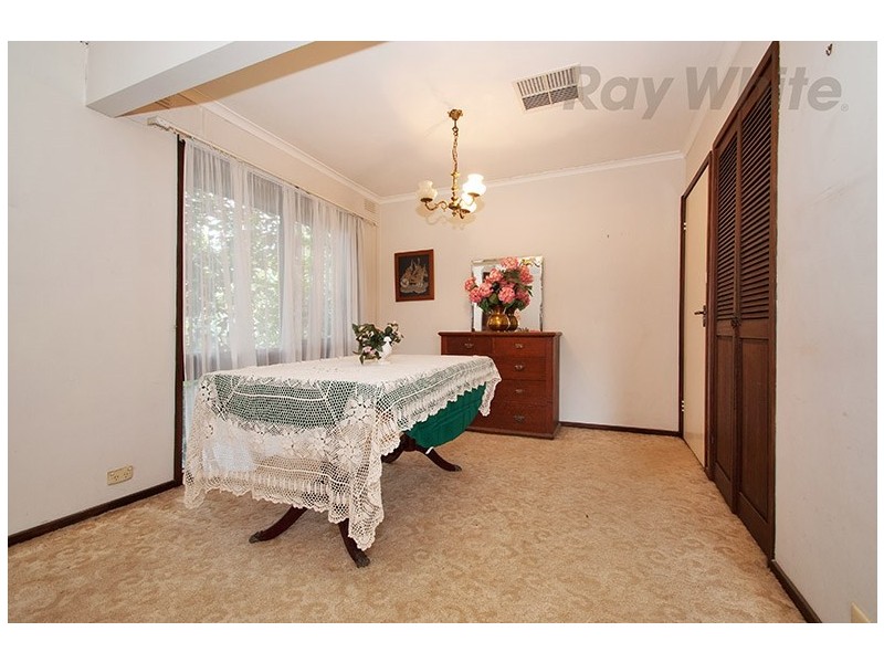 28 Hawthory Road, Kilsyth VIC 3137