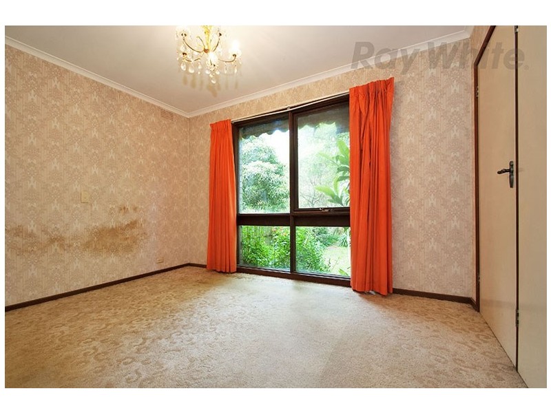 28 Hawthory Road, Kilsyth VIC 3137