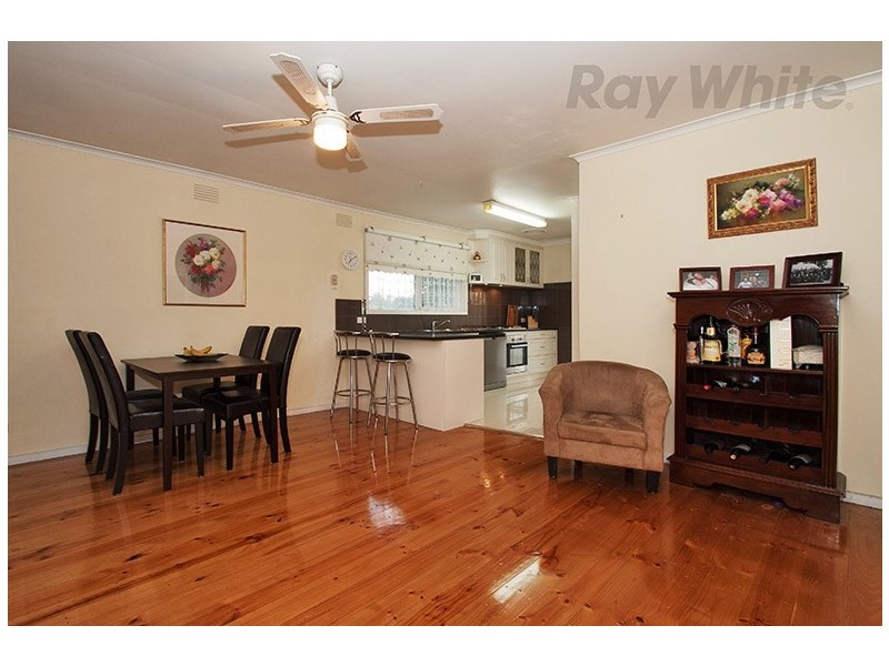 16 VALLEY HO, Chirnside Park VIC 3116