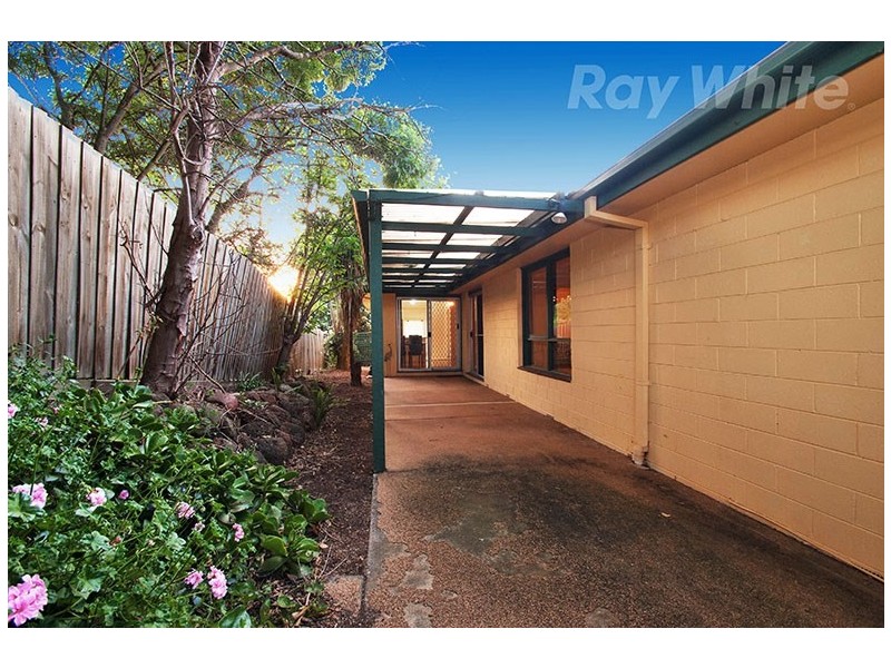 16 VALLEY HO, Chirnside Park VIC 3116