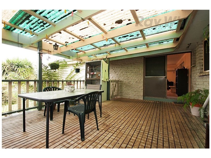 94 Winyard Drive, Mooroolbark VIC 3138