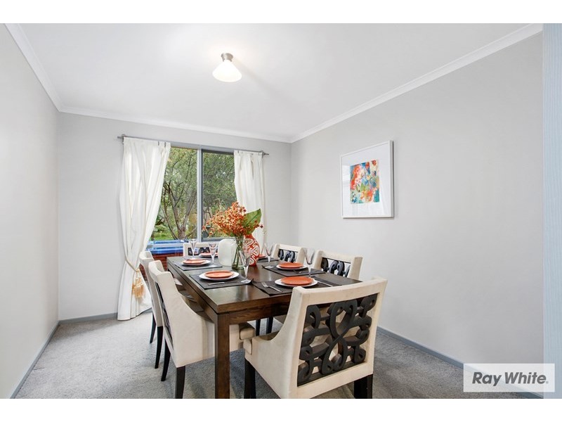 27 MITCHELL Court, Croydon North VIC 3136
