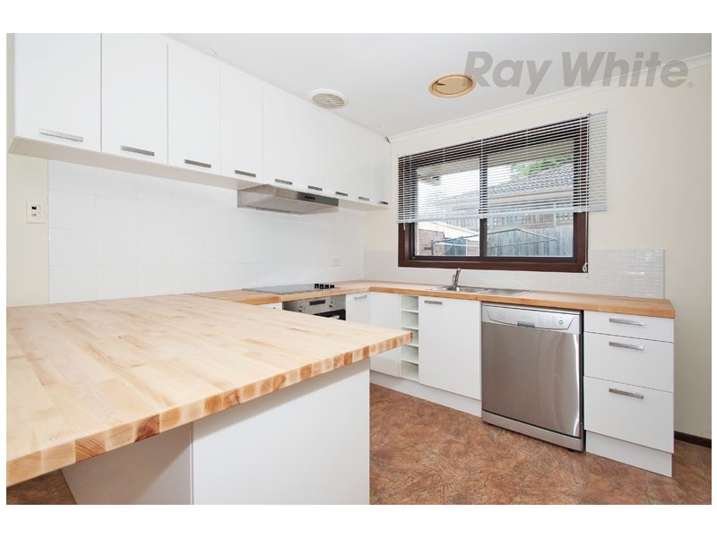 5/4 Starcross Avenue, Croydon VIC 3136