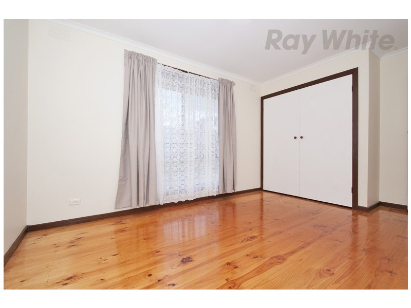 5/4 Starcross Avenue, Croydon VIC 3136
