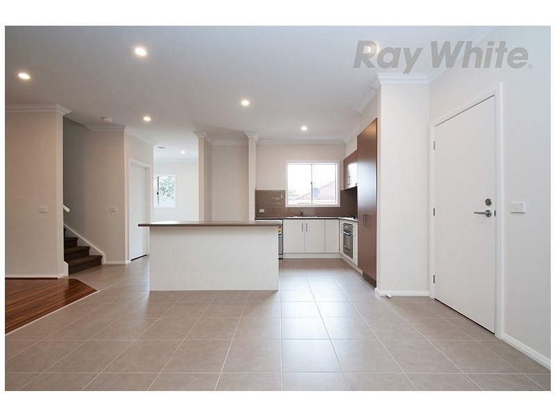 1-3/84 Lusher Road, Croydon VIC 3136