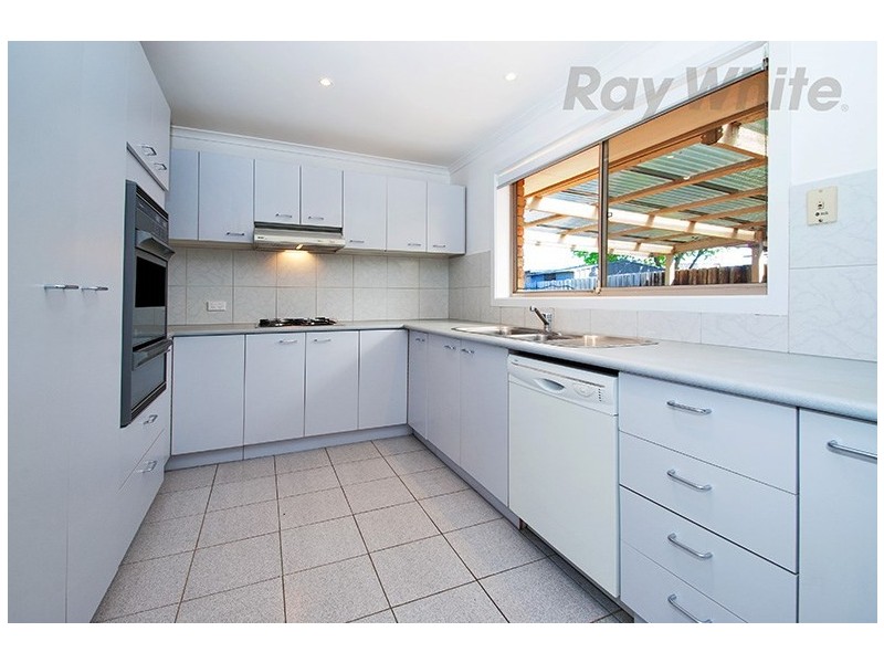 13 WILDWOOD Walk, Croydon South VIC 3136