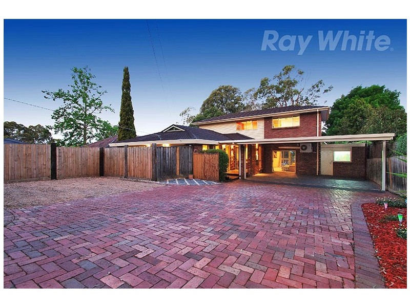 42 LYONS Road, Croydon North VIC 3136