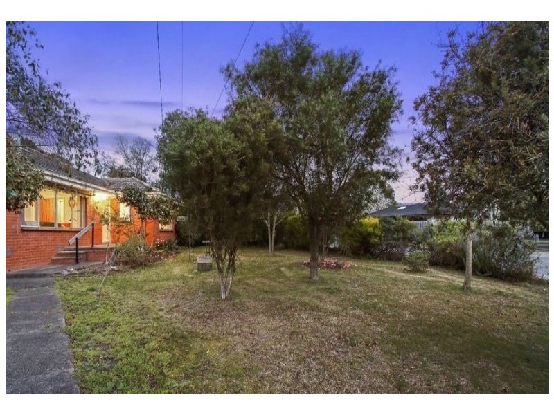 44 Blackburn Road, Mooroolbark VIC 3138