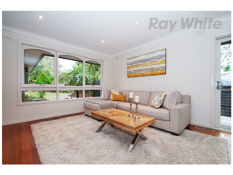 32 HOMER Avenue, Croydon South VIC 3136