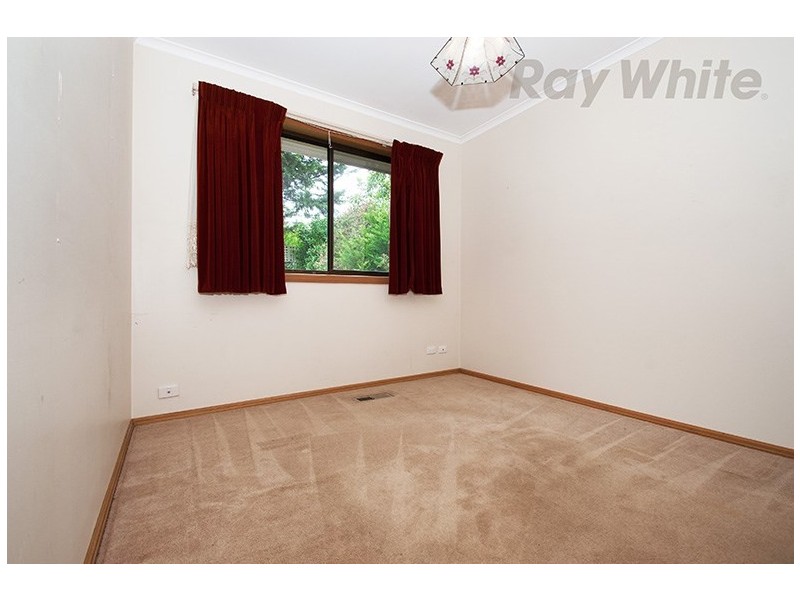 42 Sugarloaf Drive, Chirnside Park VIC 3116