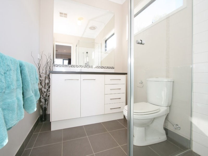 1/137 Switchback Road, Chirnside Park VIC 3116