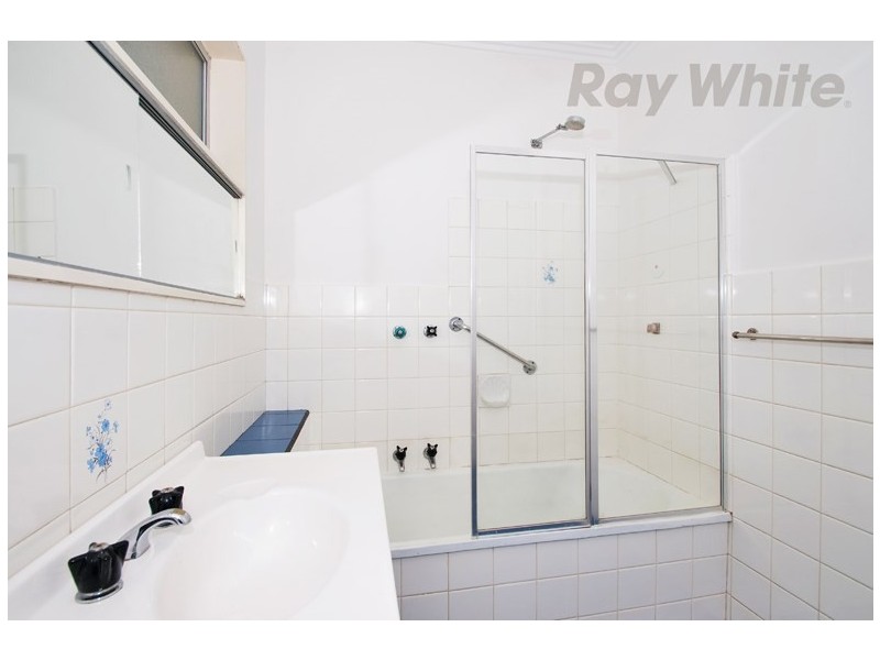 18 Vasey Concourse, Ringwood East VIC 3135
