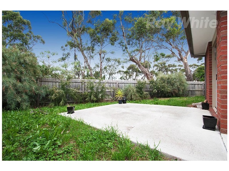 37 Balcombe Avenue, Mooroolbark VIC 3138