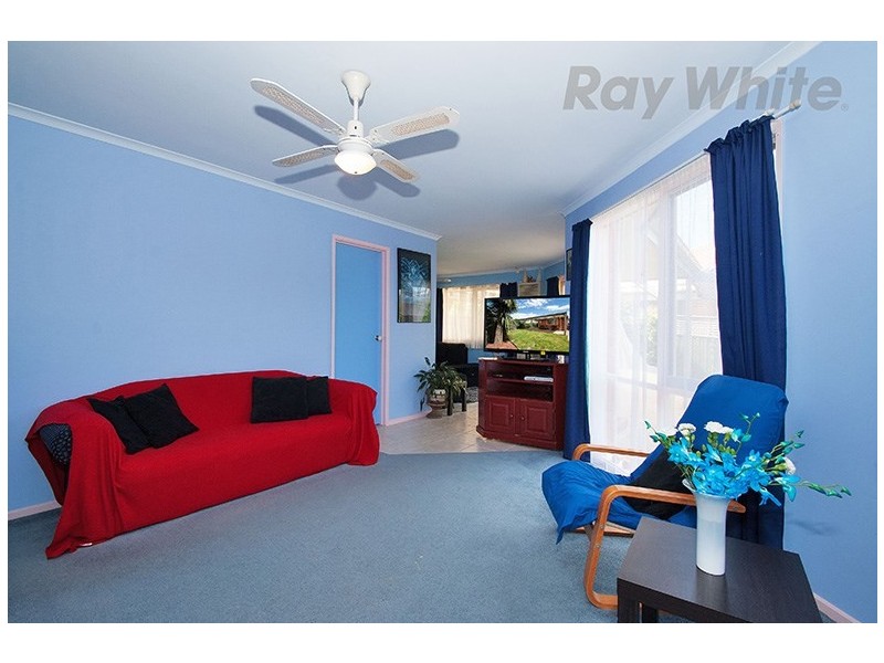 17 BILLANOOK Way, Chirnside Park VIC 3116