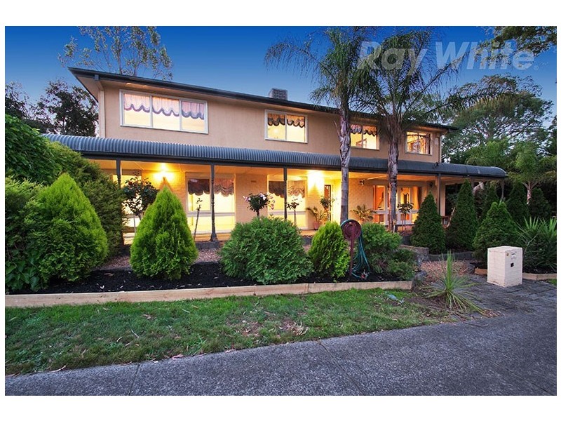 67 HOLLOWAY Road, Croydon North VIC 3136