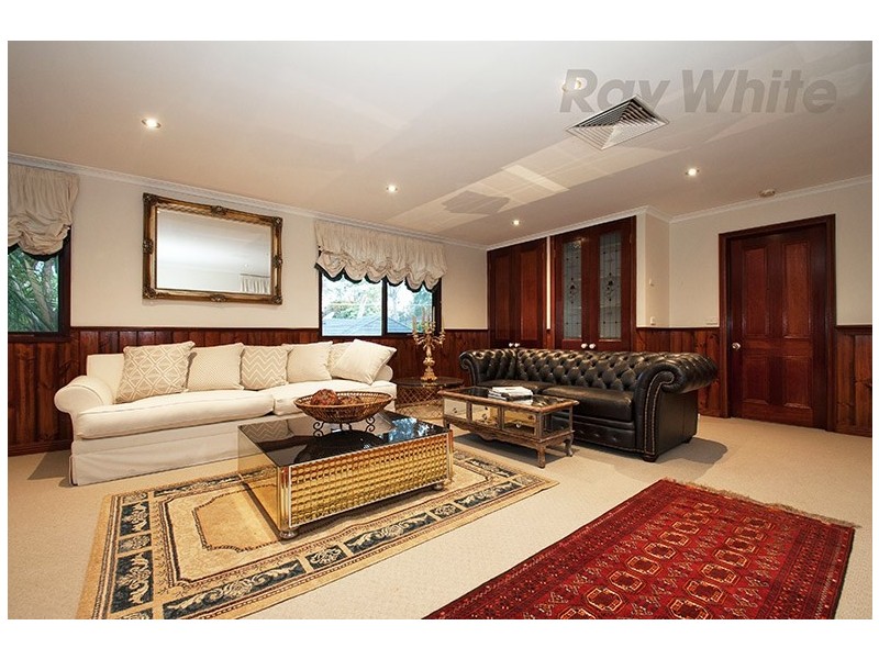 67 HOLLOWAY Road, Croydon North VIC 3136